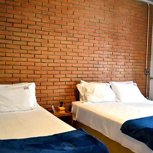 2* Hotel House - Um Novo Conceito Em Hospitalidade