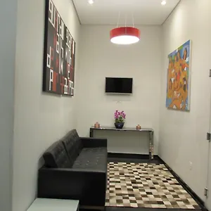 2* Hotel Urbis: Near Sampa Sky